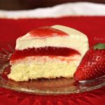 Torta bavarese cioccolato bianco e fragole 4 F